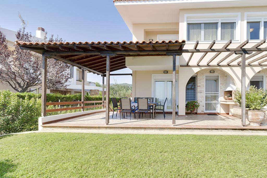 Villa Nefeli Akti Salonikiou B Agios Nikolaos  Buitenkant foto