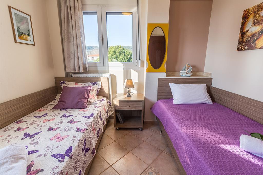 Villa Nefeli Akti Salonikiou B Agios Nikolaos  Buitenkant foto