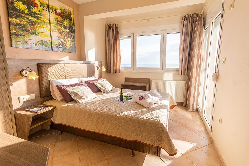 Villa Nefeli Akti Salonikiou B Agios Nikolaos  Buitenkant foto
